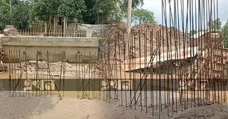 মেয়াদ শেষ হলেও শেষ হয়নি কাজ; দুর্ভোগে কমলগঞ্জের হাজারো মানুষ